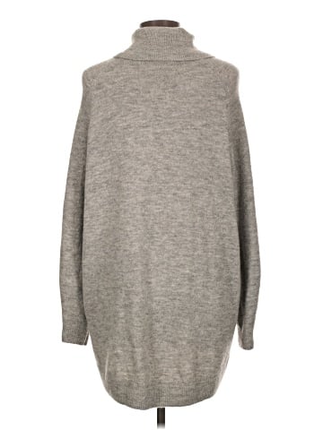 H&M Turtleneck Sweater (view 2)
