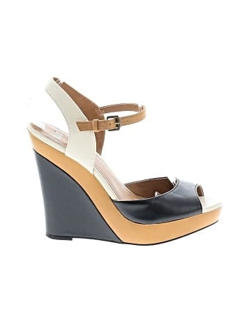 Elle Wedges (view 1)