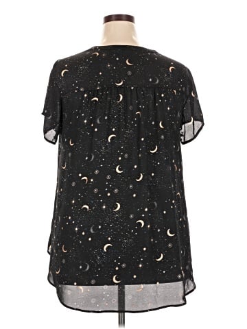 Torrid Short Sleeve Blouse (view 2)