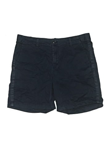 Gap Shorts (view 1)