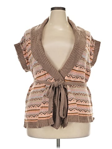 ELOQUII Sweater Vest (view 1)
