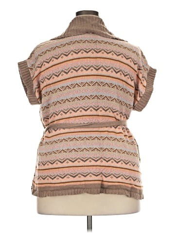 ELOQUII Sweater Vest (view 2)