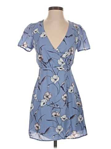 Forever 21 Casual Dress (view 1)