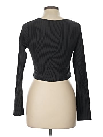 Lululemon Athletica Long Sleeve T-Shirt (view 2)