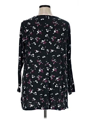 Lane Bryant 3/4 Sleeve T-Shirt (view 2)