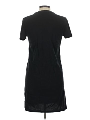 Old Navy Casual Dress (view 2)