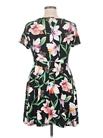 Forever 21 Casual Dress (view 2)
