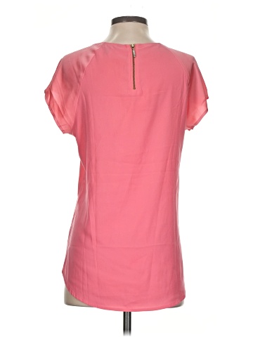 Express Outlet Short Sleeve Top (view 2)