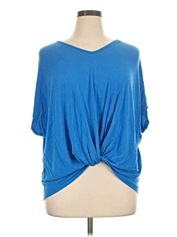 Tresics Short Sleeve Top (view 1)