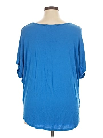 Tresics Short Sleeve Top (view 2)