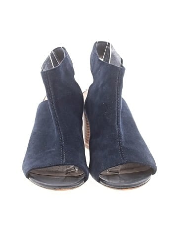 Clarks Sandals (view 2)