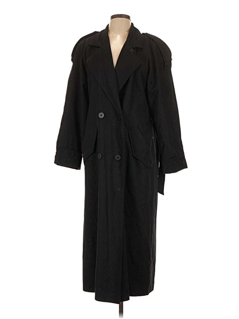 Pre-owned Gallery Coat In Black