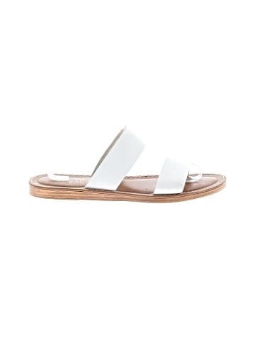 Bella Vita Sandals (view 1)
