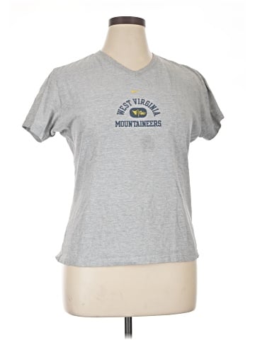 Nike Short Sleeve T-Shirt (view 1)