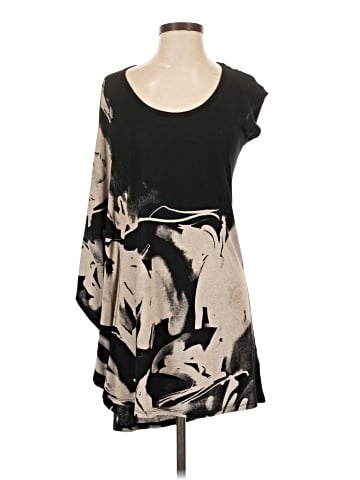 Seventy Two Changes Sleeveless T-Shirt (view 1)