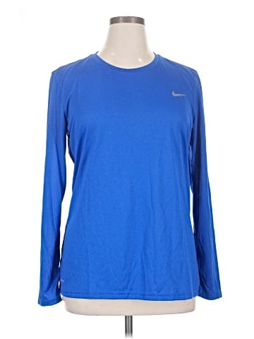 Nike Long Sleeve T-Shirt (view 1)