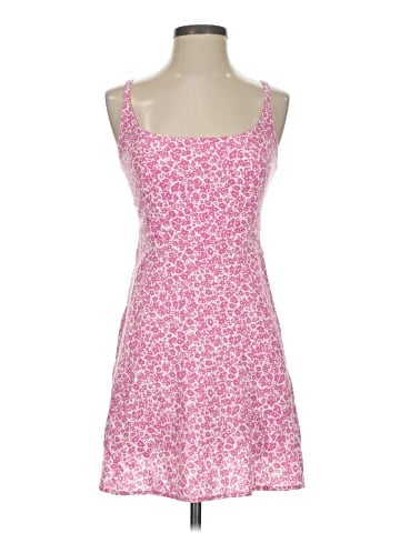 Old Navy Casual Dress (view 1)