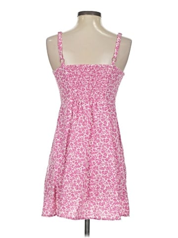 Old Navy Casual Dress (view 2)