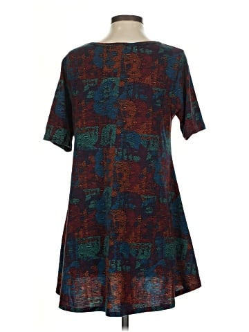 Lularoe Short Sleeve Top (view 2)
