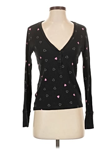 Victoria's Secret Long Sleeve T-Shirt (view 1)