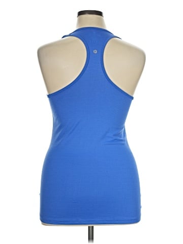 90 Degree by Reflex Active Tank (view 2)