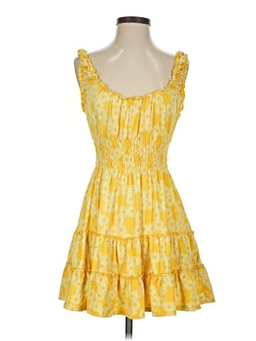 Urban Outfitters Casual Dress (view 1)