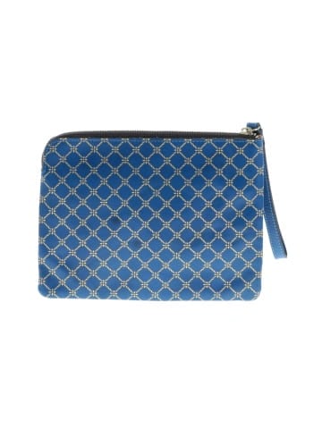 Patricia Nash Wristlet (view 2)