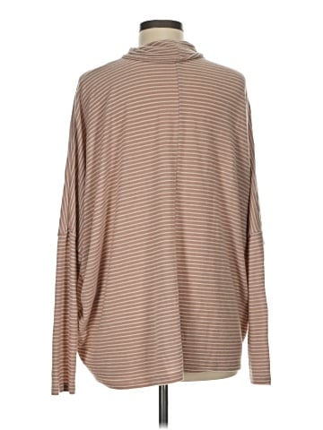 Double Zero Long Sleeve Top (view 2)