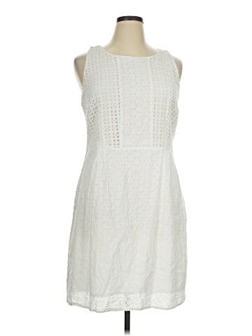 Old Navy Casual Dress (view 1)