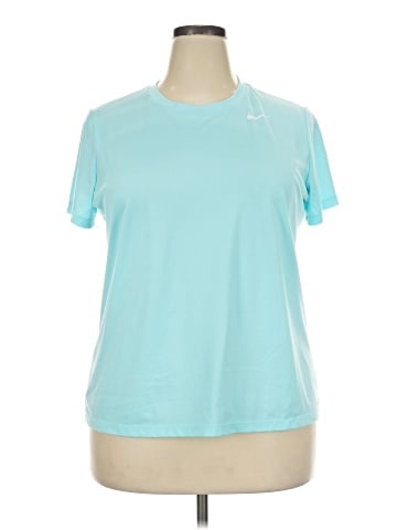 Nike Active T-Shirt (view 1)