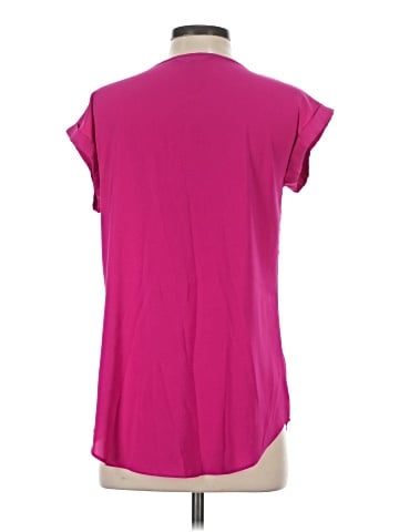 Express Outlet Short Sleeve Top (view 2)