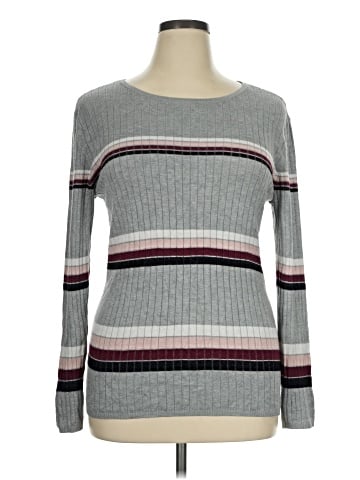 Liz Claiborne Long Sleeve T-Shirt (view 1)