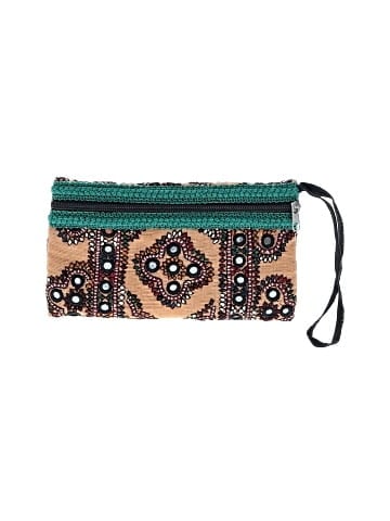 Unbranded Wristlet (view 1)