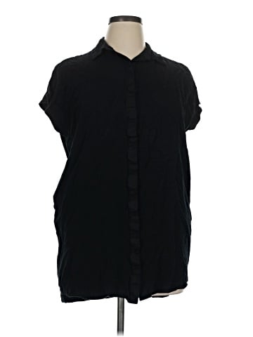 The Limited Short Sleeve Blouse (view 1)