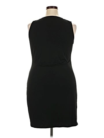 Socialite Cocktail Dress (view 2)