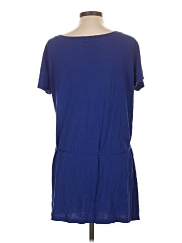 American Eagle Outfitters Short Sleeve T-Shirt (view 2)