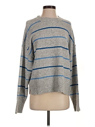American Eagle Outfitters Pullover Sweater (view 1)