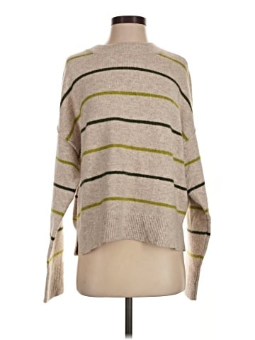 American Eagle Outfitters Pullover Sweater (view 1)
