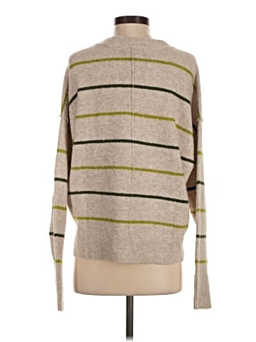 American Eagle Outfitters Pullover Sweater (view 2)