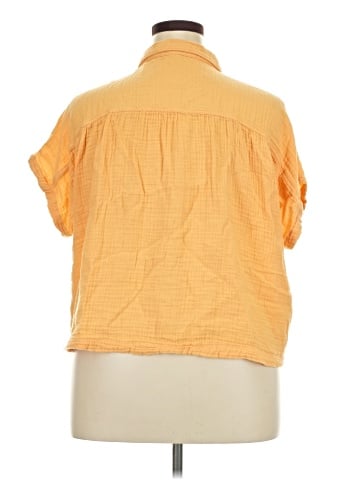 Old Navy Short Sleeve Blouse (view 2)