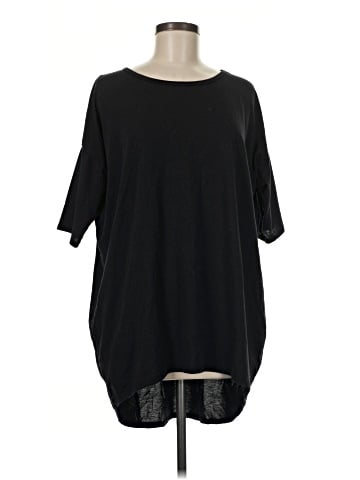 Lularoe 3/4 Sleeve T-Shirt (view 1)