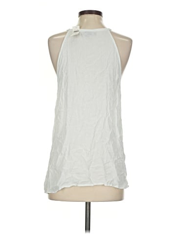Gap Outlet Tank Top (view 2)