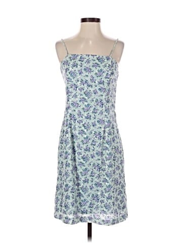 B. Moss Casual Dress (view 1)