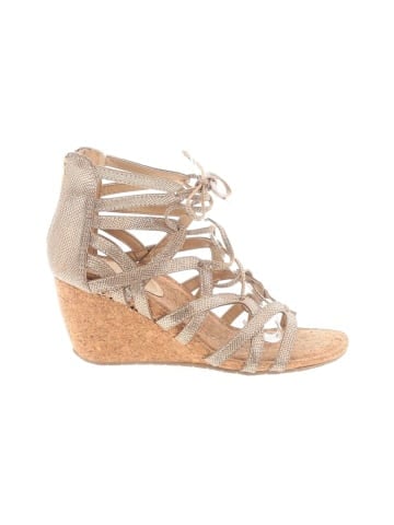 Kenneth Cole REACTION Wedges (view 1)