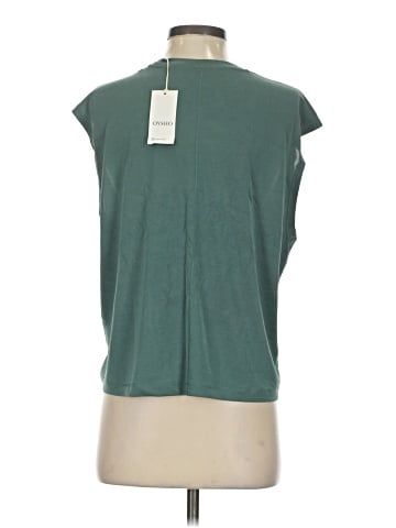 Oysho Sleeveless T-Shirt (view 2)
