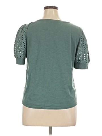 Jane and Delancey Short Sleeve Top (view 2)