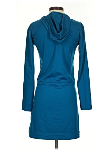 Mountain Hardwear Casual Dress (view 2)