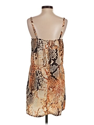 Eight Sixty Casual Dress (view 2)