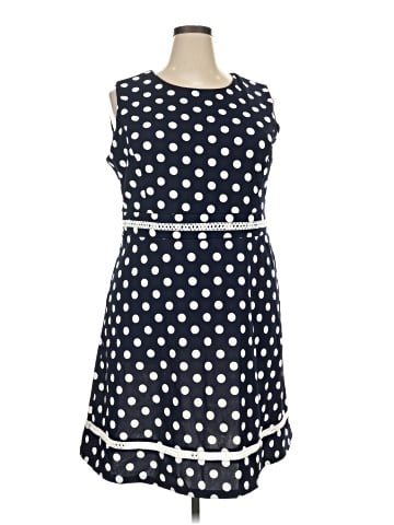 ILE New York Casual Dress (view 1)