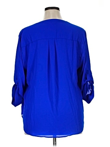 Torrid 3/4 Sleeve Blouse (view 2)